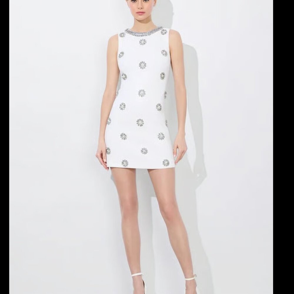 Alice + Olivia CLYDE MINI DRESS Off White Size 4